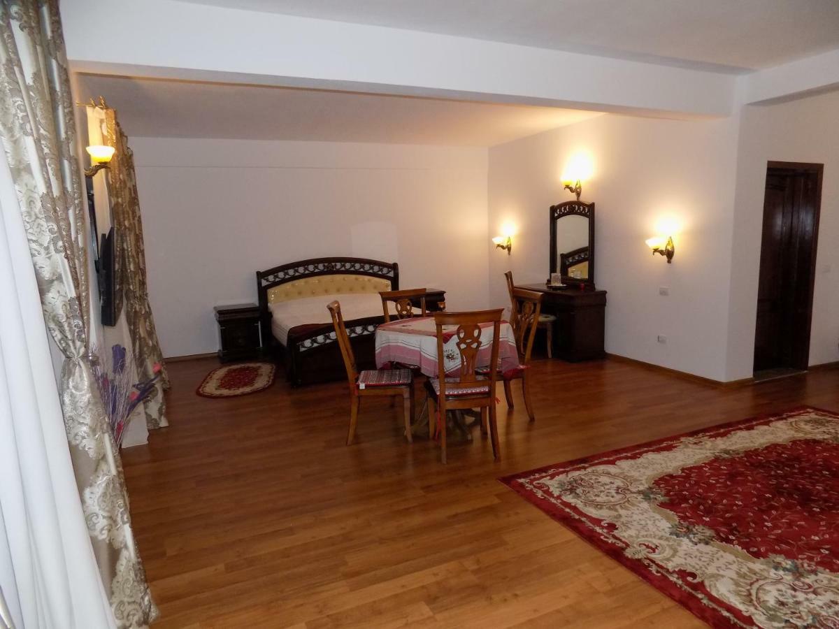 Tango Margo Hotel Valea Lupului  Exterior foto