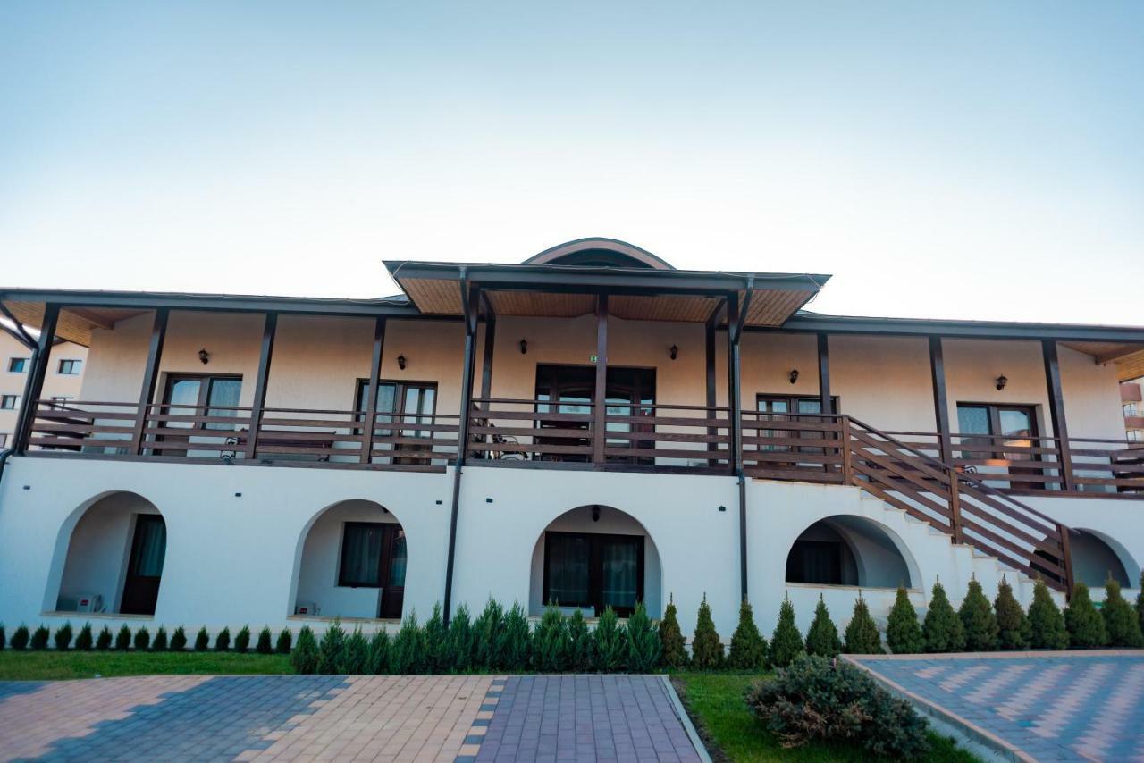 Tango Margo Hotel Valea Lupului  Exterior foto