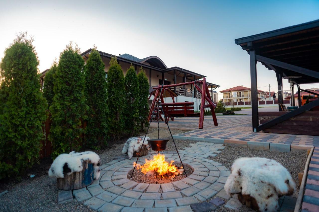 Tango Margo Hotel Valea Lupului  Exterior foto