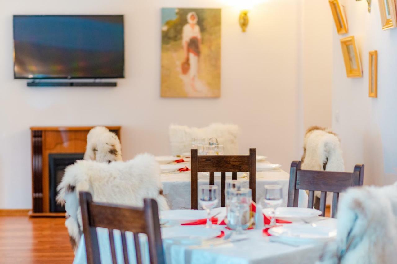 Tango Margo Hotel Valea Lupului  Exterior foto