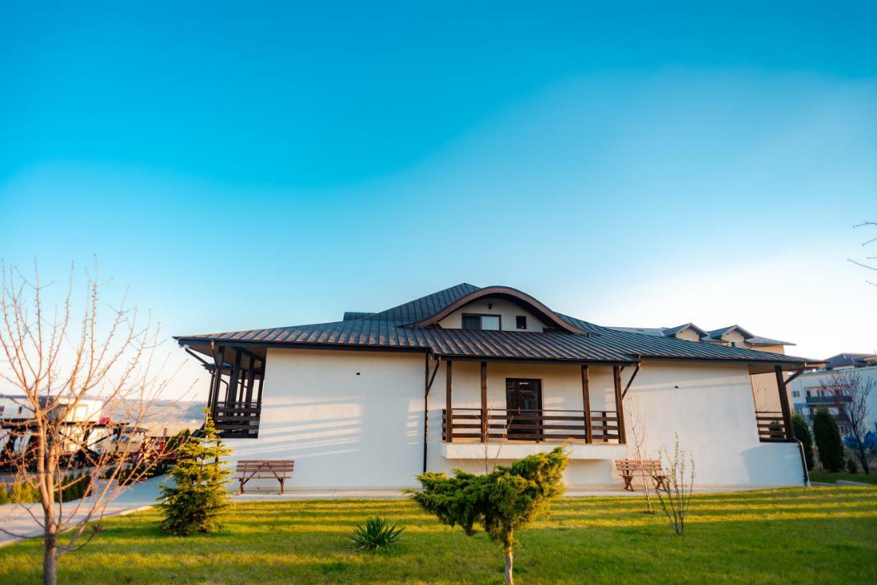Tango Margo Hotel Valea Lupului  Exterior foto