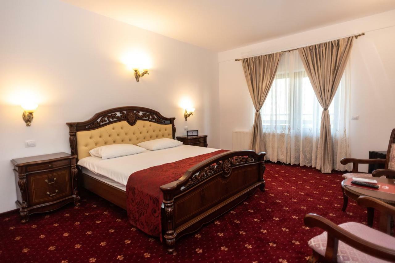 Tango Margo Hotel Valea Lupului  Exterior foto