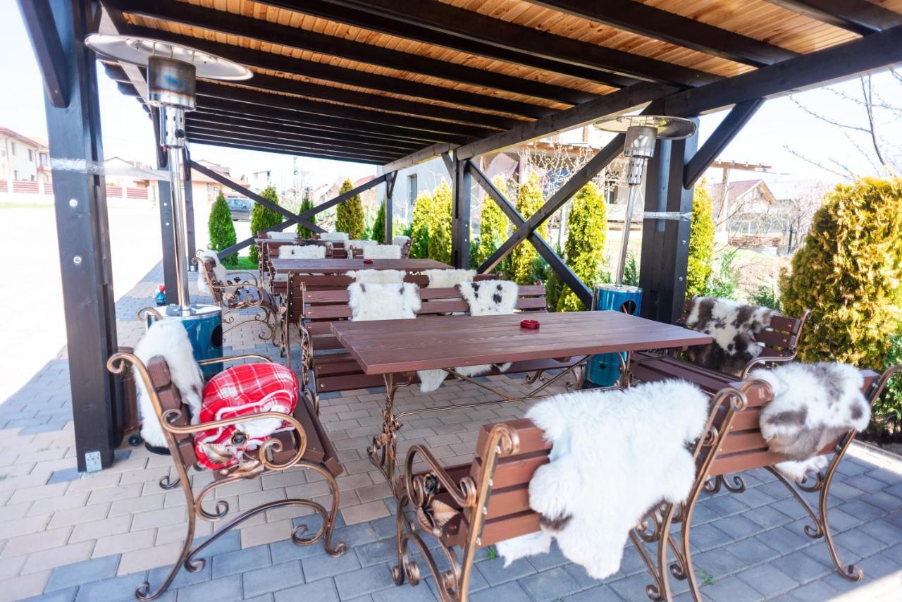 Tango Margo Hotel Valea Lupului  Exterior foto
